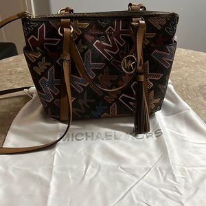Super cute & colorful Michael Kors bag.